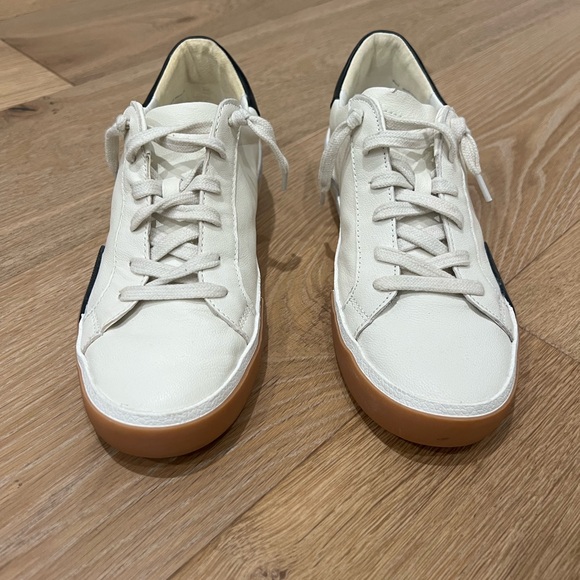 Dolce Vita Zina Low Top Sneaker - Picture 2 of 10